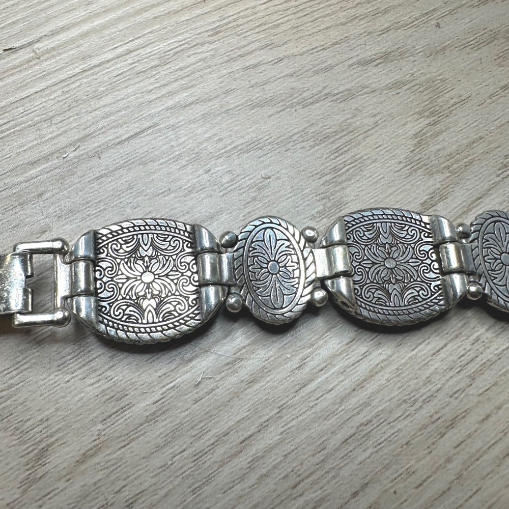 Brighton Corfu Scroll Gold Green Oval Intricate Silver Plate Bracelet Retired - Picture 4 of 6